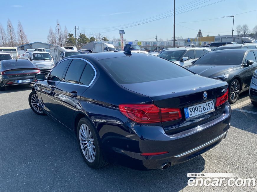 BMW 5-Series 2020