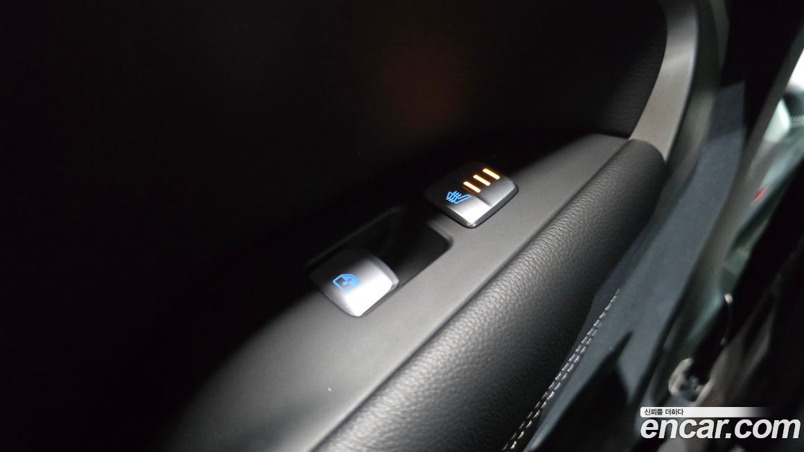 Genesis G70 2023