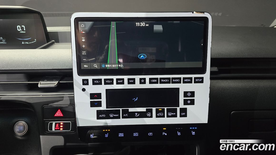 Hyundai Staria 2023