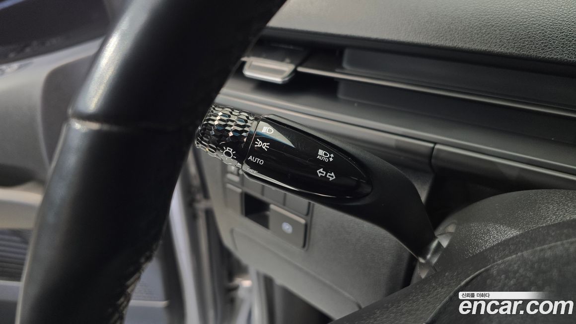 Hyundai Staria 2023