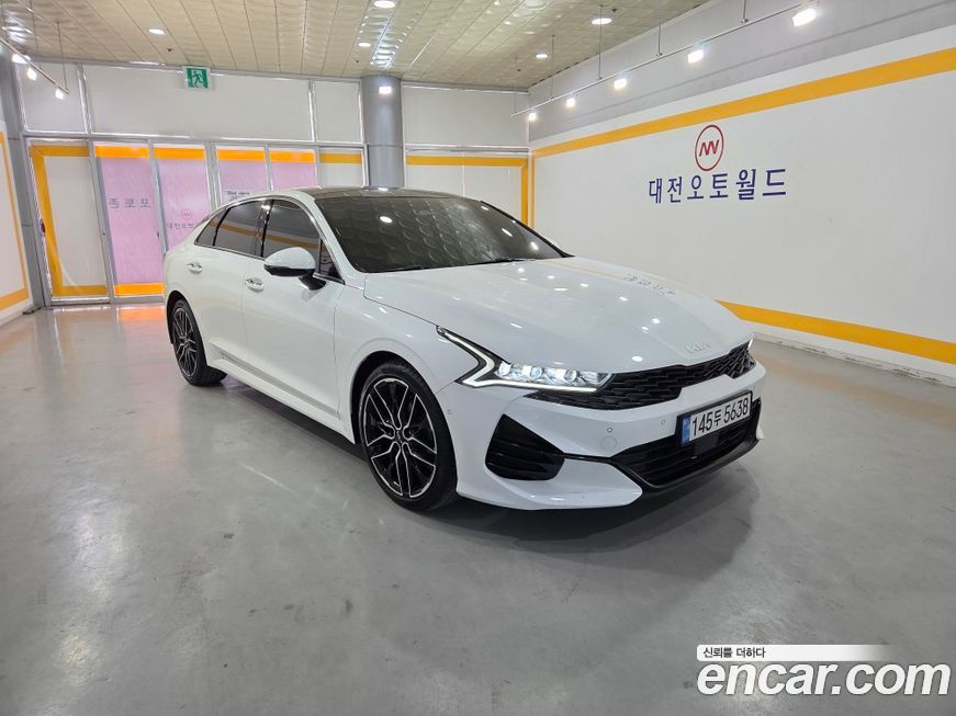 Kia K5 2023