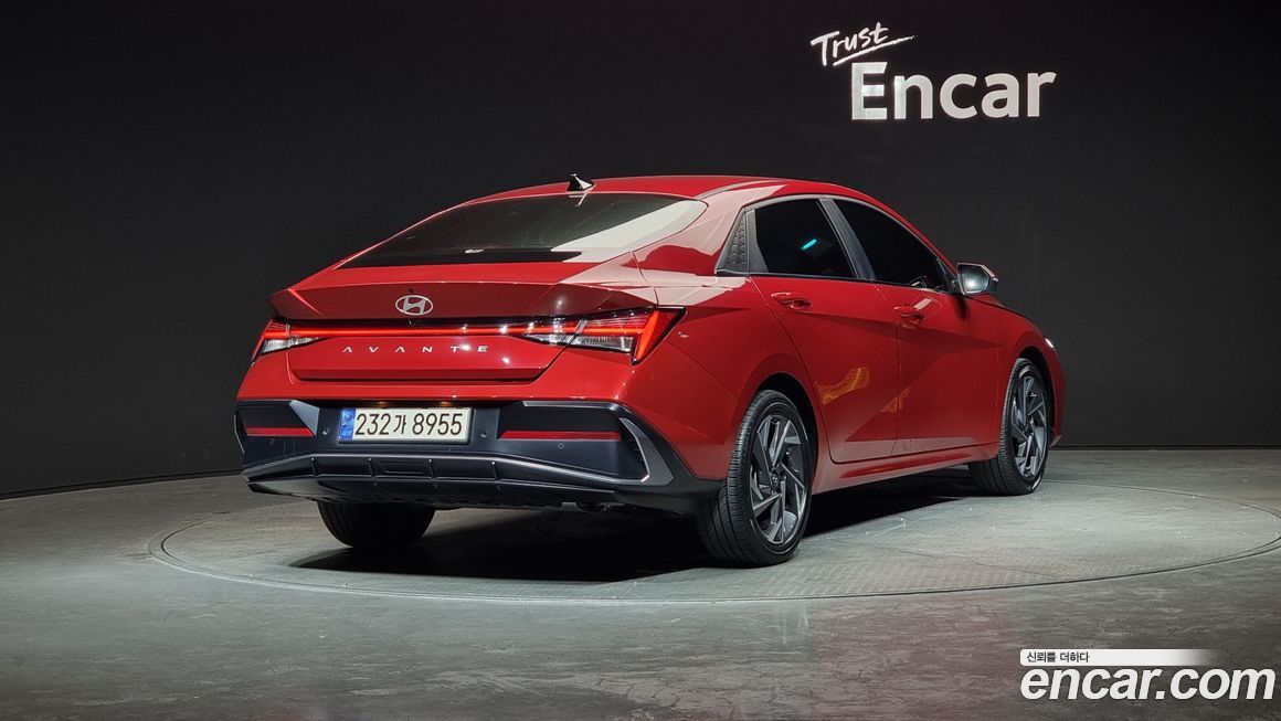Hyundai AVANTE 2024