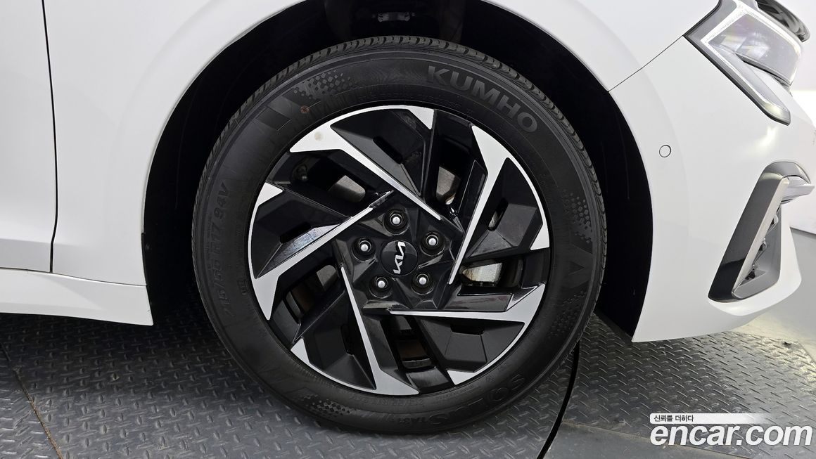 Kia K5 2024