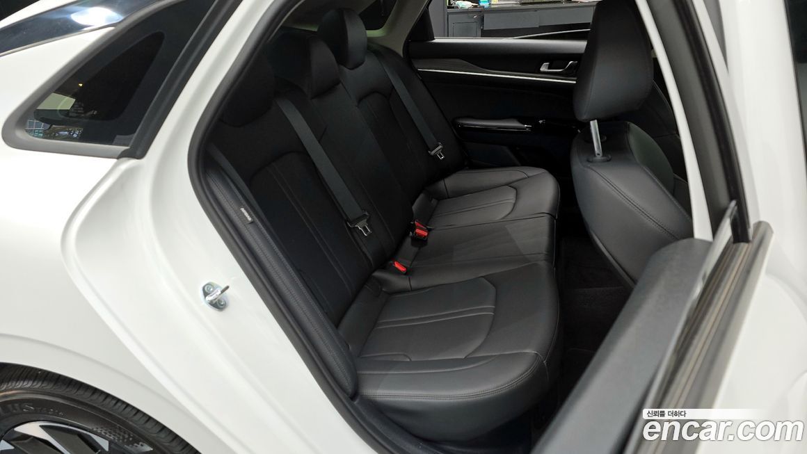 Kia K5 2024