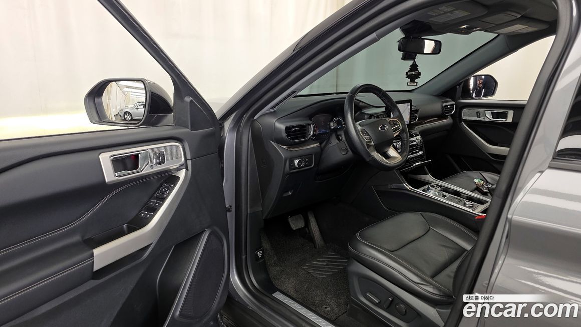 Ford Explorer 2021