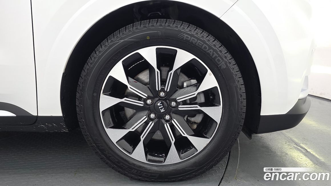 Kia Canival 2021