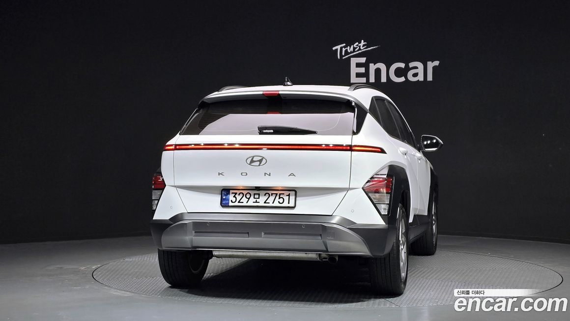 Hyundai Kona 2023