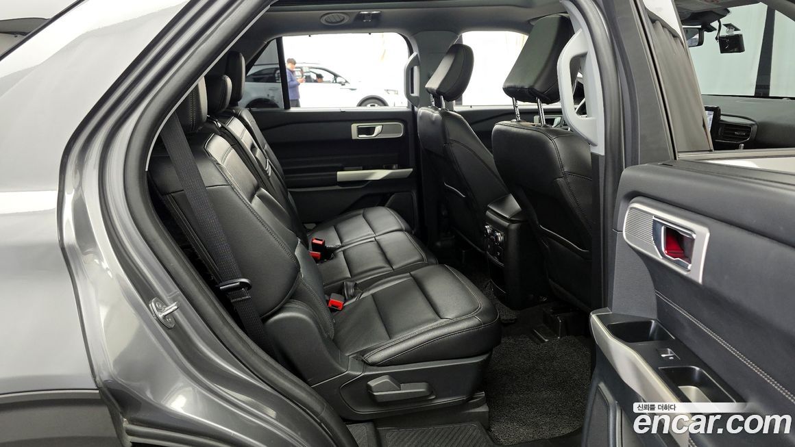Ford Explorer 2021