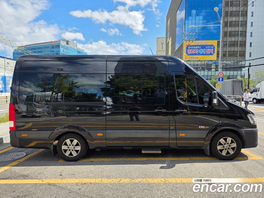 Hyundai Solati 2017