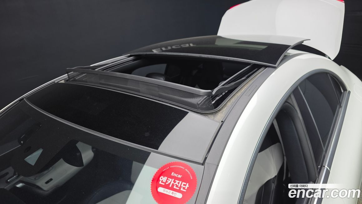 Mercedes-Benz CLA-Class 2021