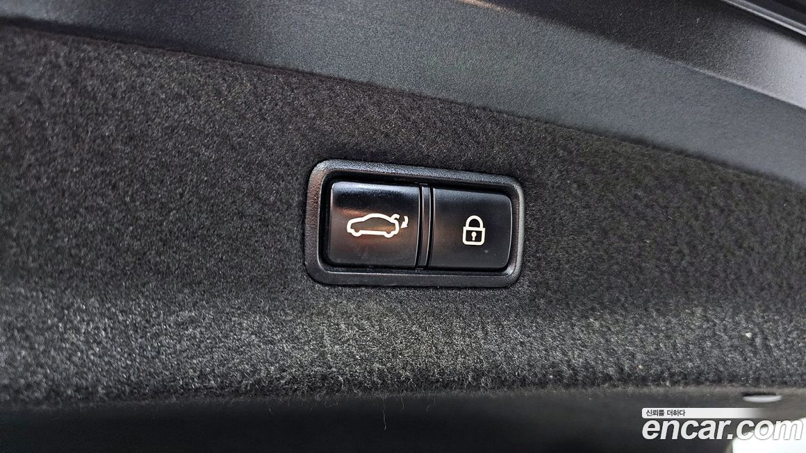 Genesis G90 2019