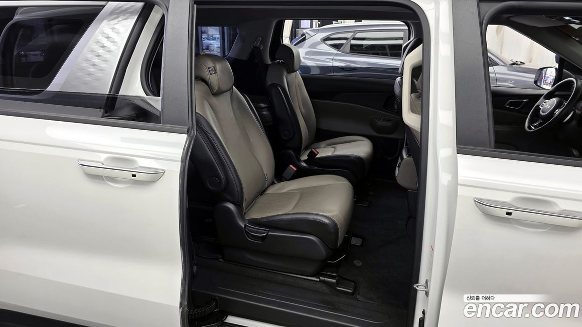 Kia Canival 2024