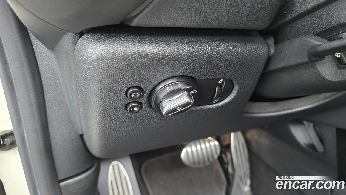 Mini Cooper Convertible 2022