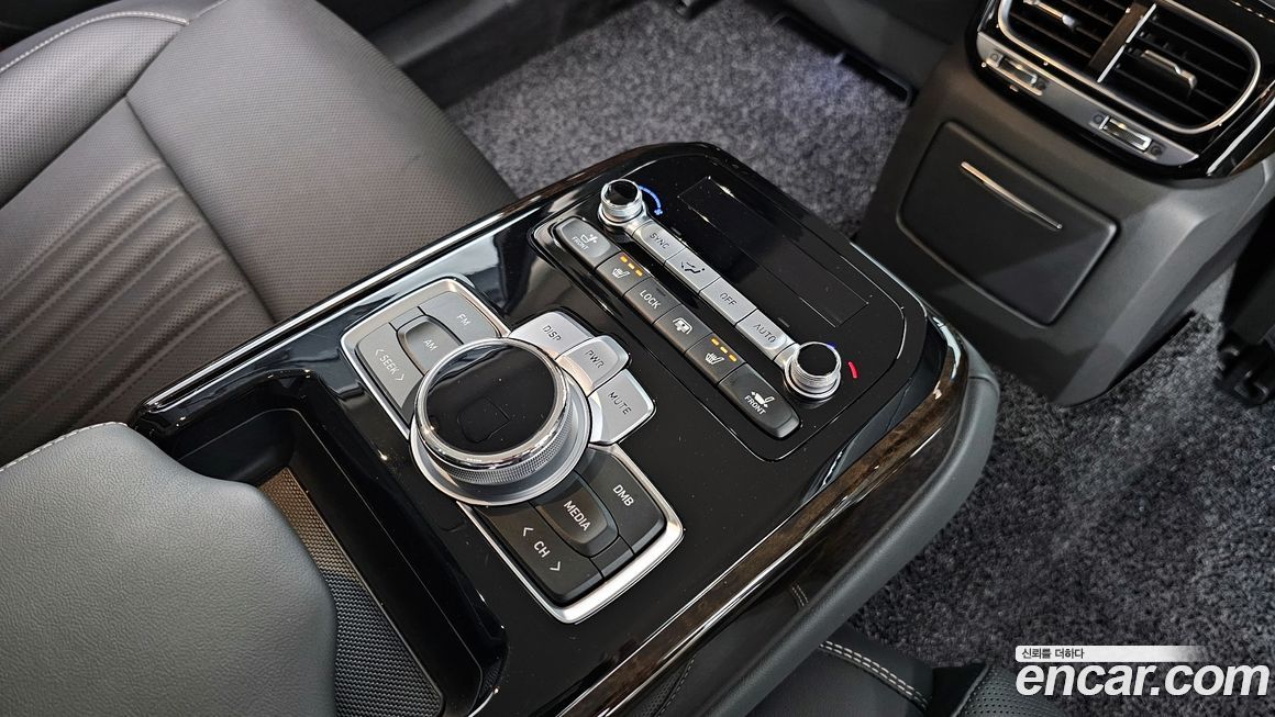 Genesis G90 2019