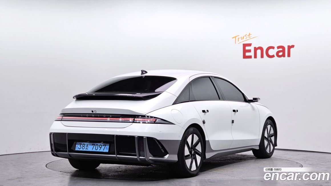 Hyundai Ioniq6 2024
