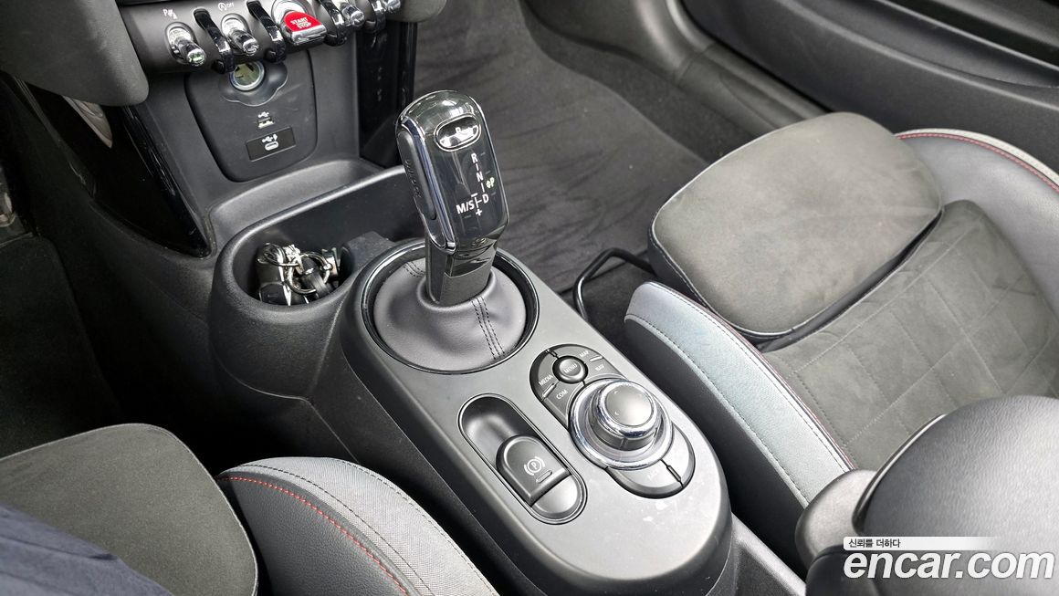 Mini Cooper Convertible 2022