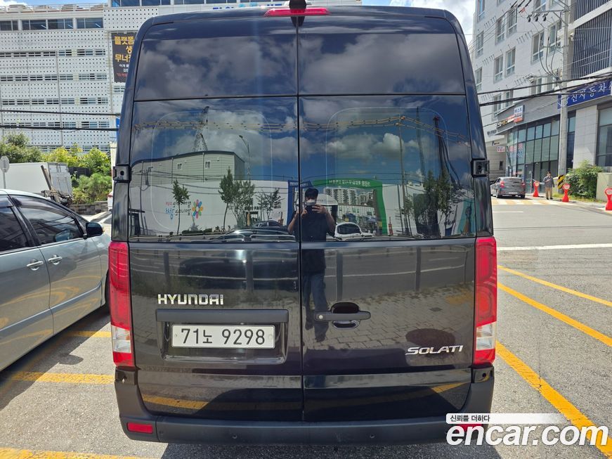 Hyundai Solati 2017