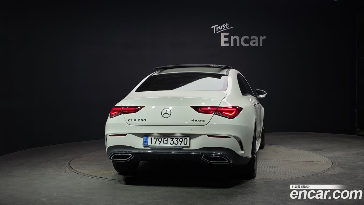 Mercedes-Benz CLA-Class 2021