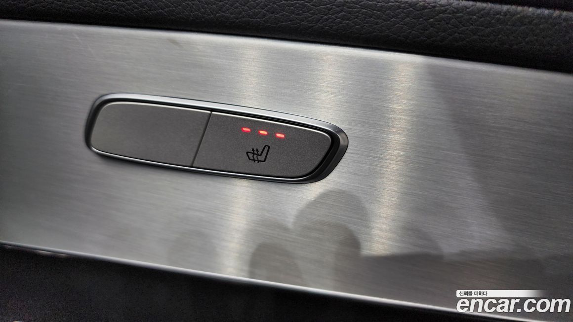 Mercedes-Benz GLC-Class 2019