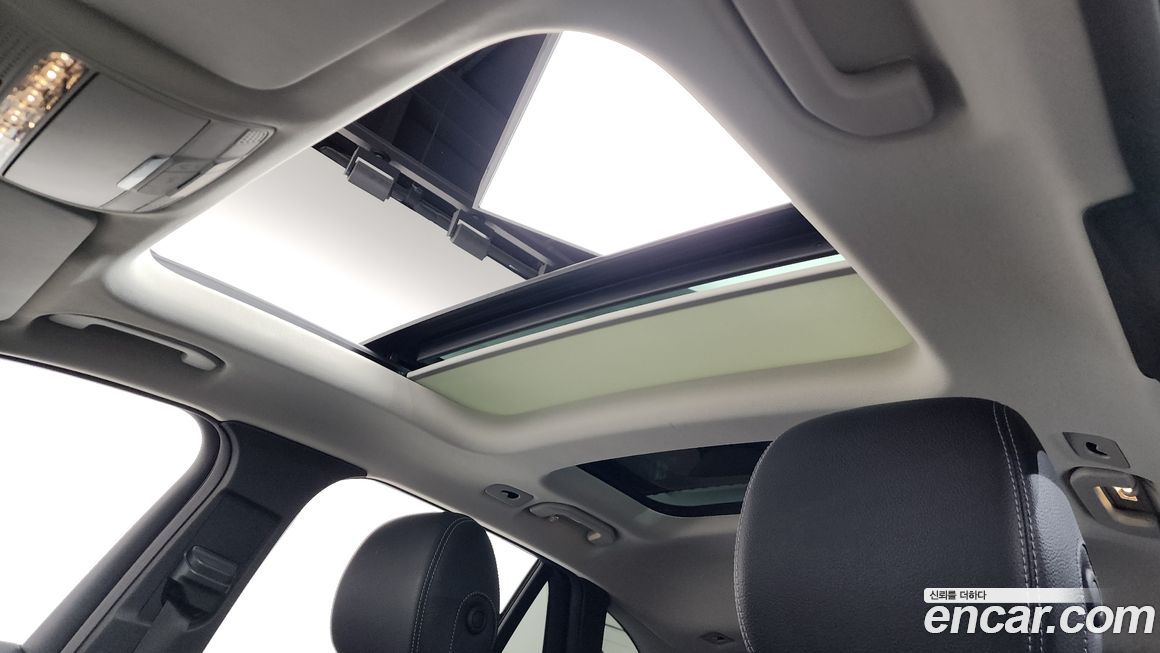 Mercedes-Benz GLC-Class 2019