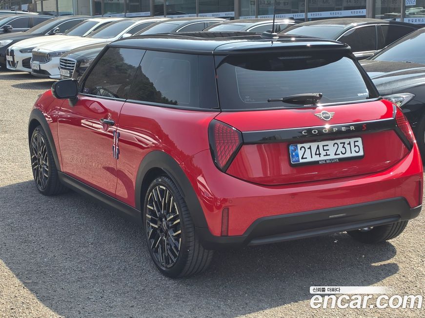Mini Cooper 2025