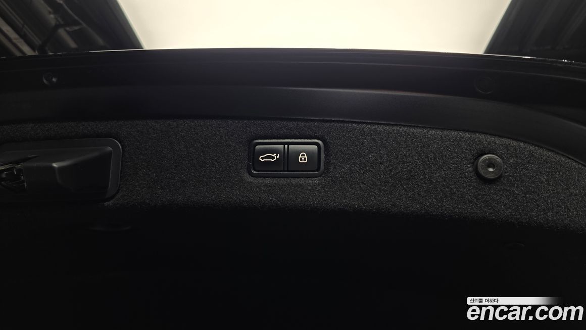 Genesis G90 2019