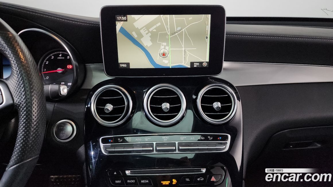 Mercedes-Benz GLC-Class 2019