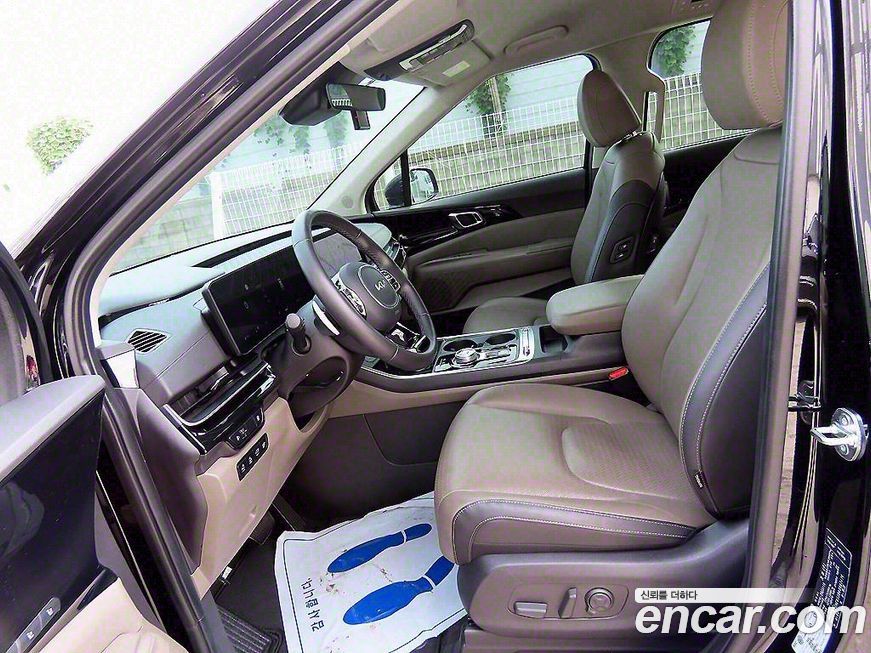 Kia Canival 2024