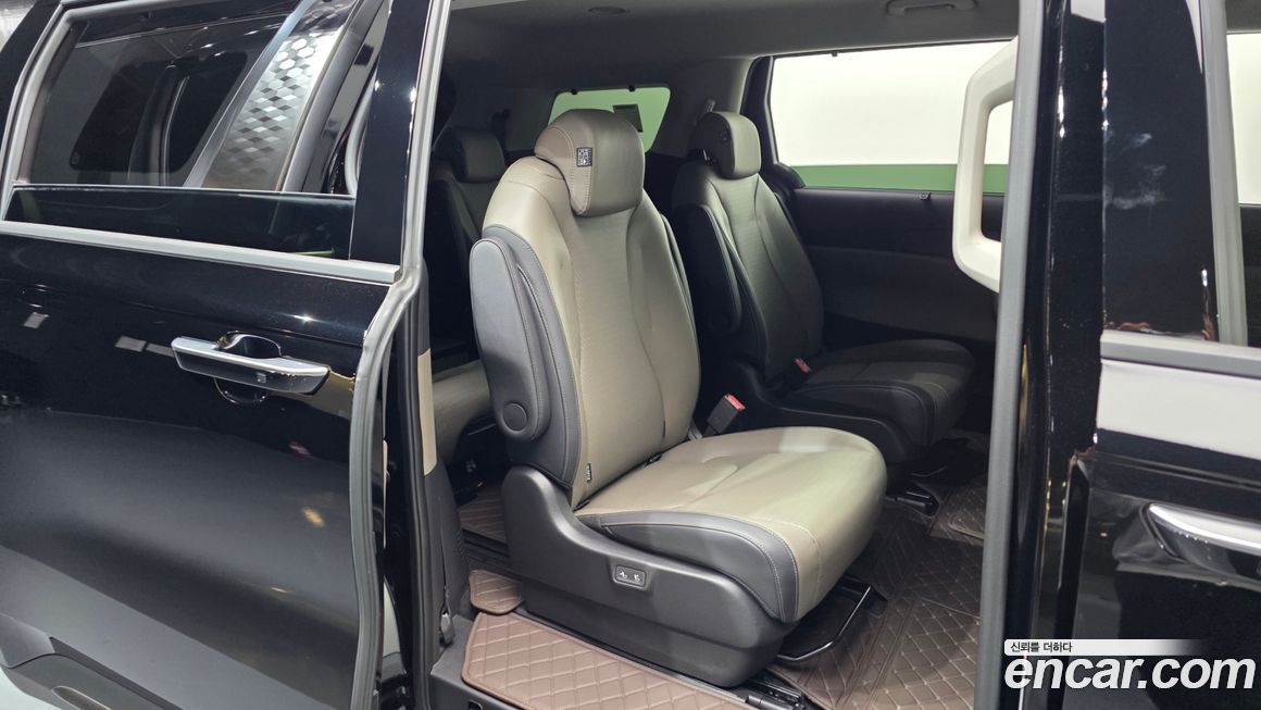Kia Canival 2025
