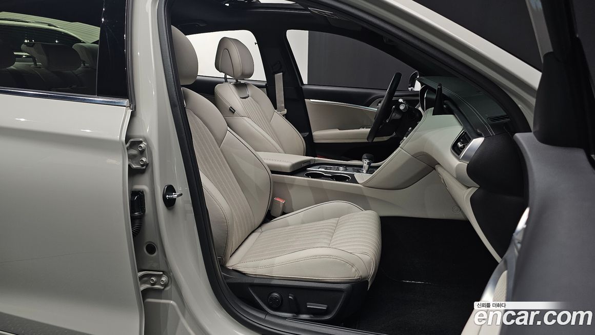 Genesis G70 2024