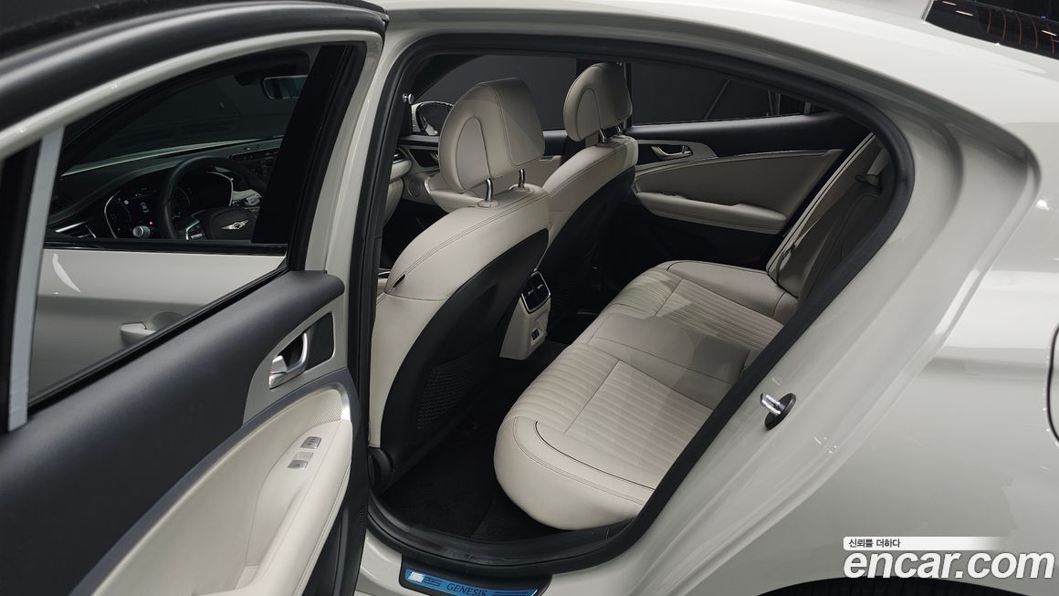 Genesis G70 2024