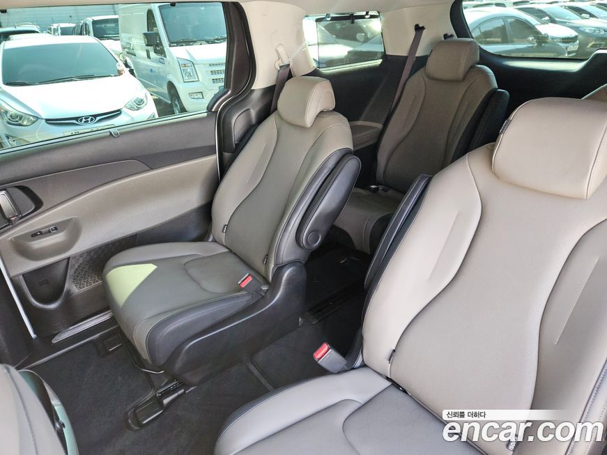 Kia Canival 2025