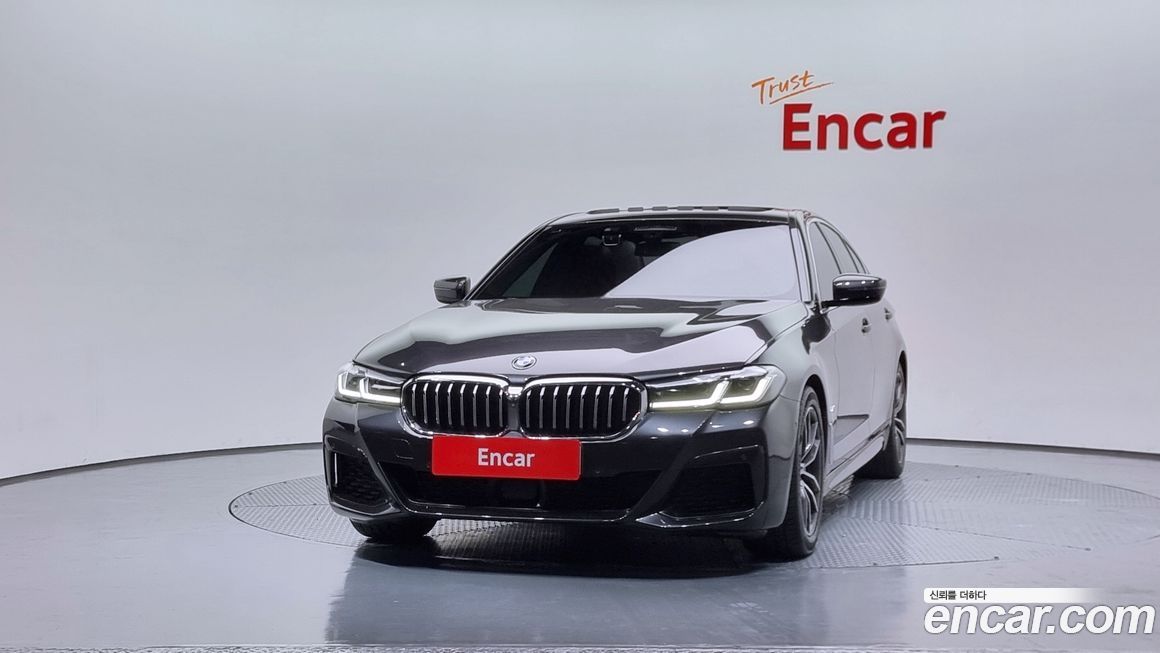 BMW 5-Series 2021