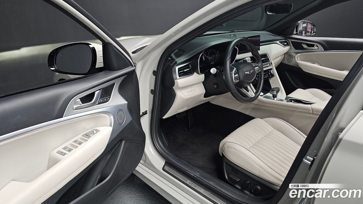 Genesis G70 2024