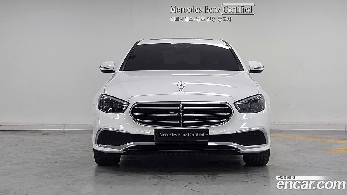 Mercedes-Benz E-Class 2021