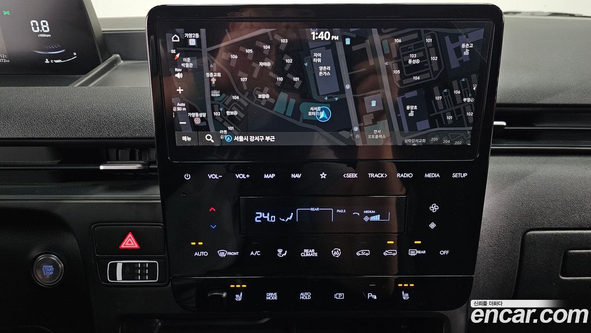 Hyundai Staria 2025
