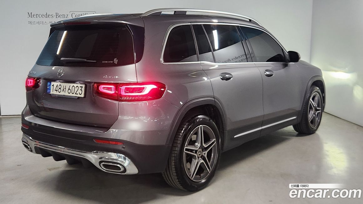 Mercedes-Benz GLB-Class 2022