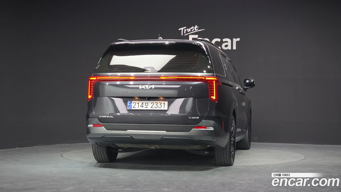 Kia Canival 2024