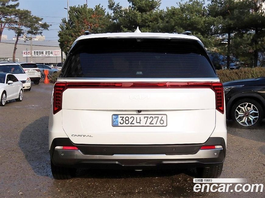 Kia Canival 2025