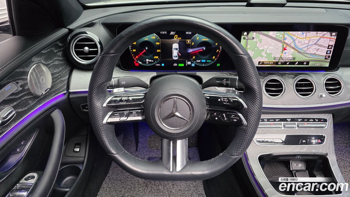 Mercedes-Benz E-Class 2022