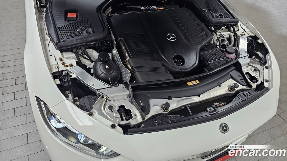 Mercedes-Benz CLS-Class 2021