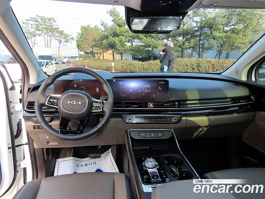 Kia Canival 2025