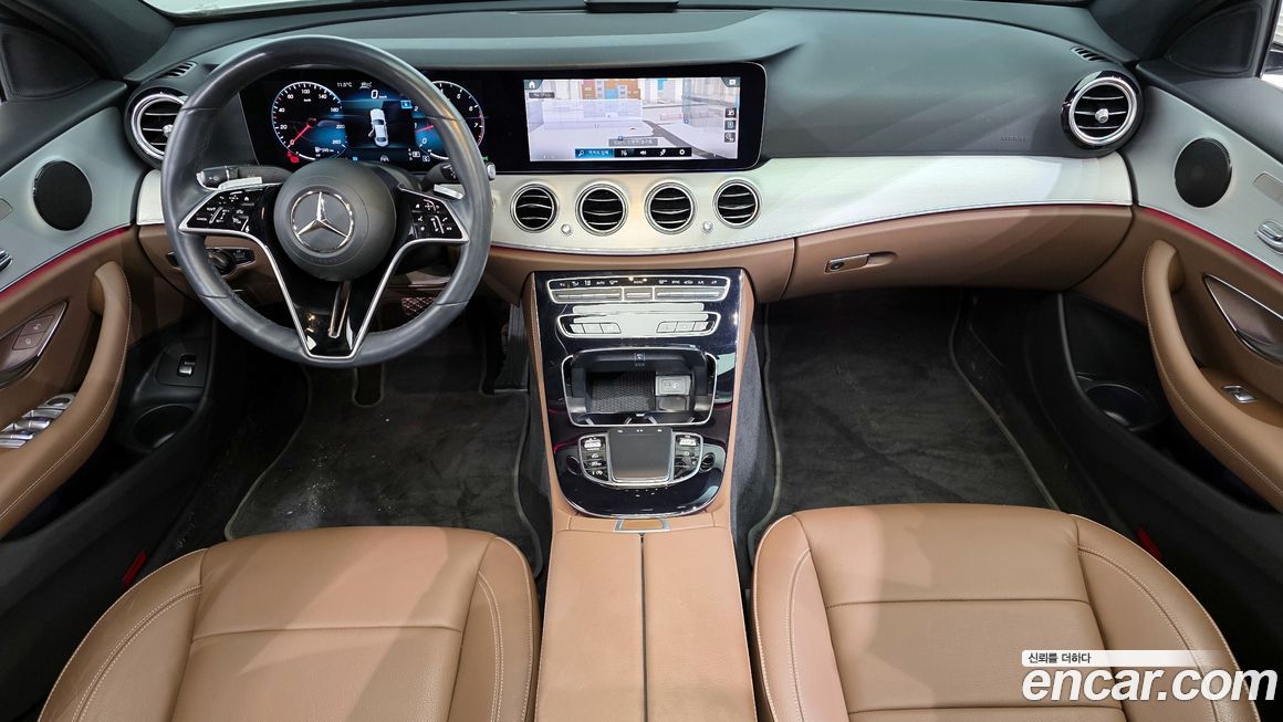 Mercedes-Benz E-Class 2021