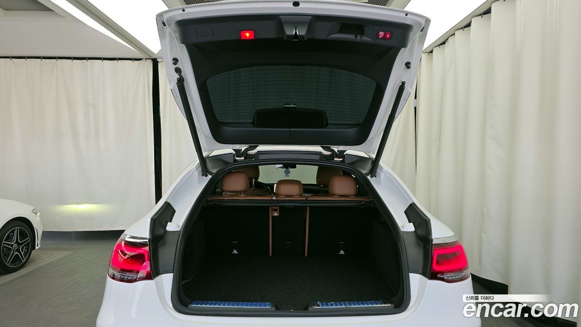 Mercedes-Benz GLC-Class 2022