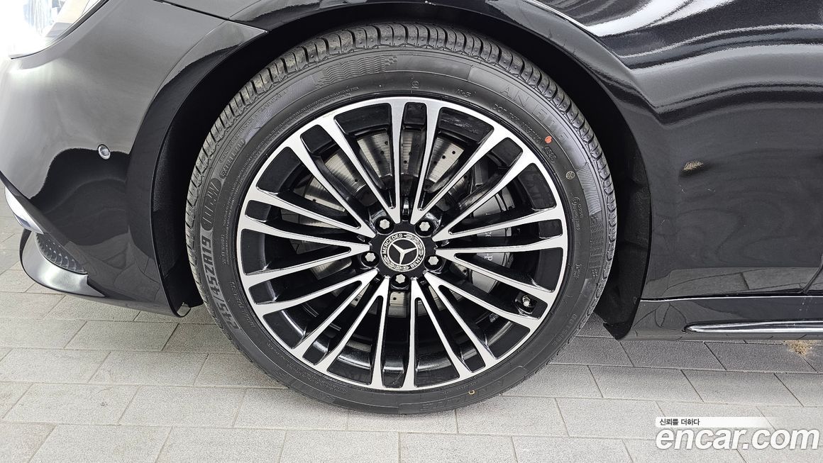 Mercedes-Benz S-Class 2019