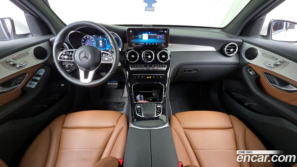 Mercedes-Benz GLC-Class 2022