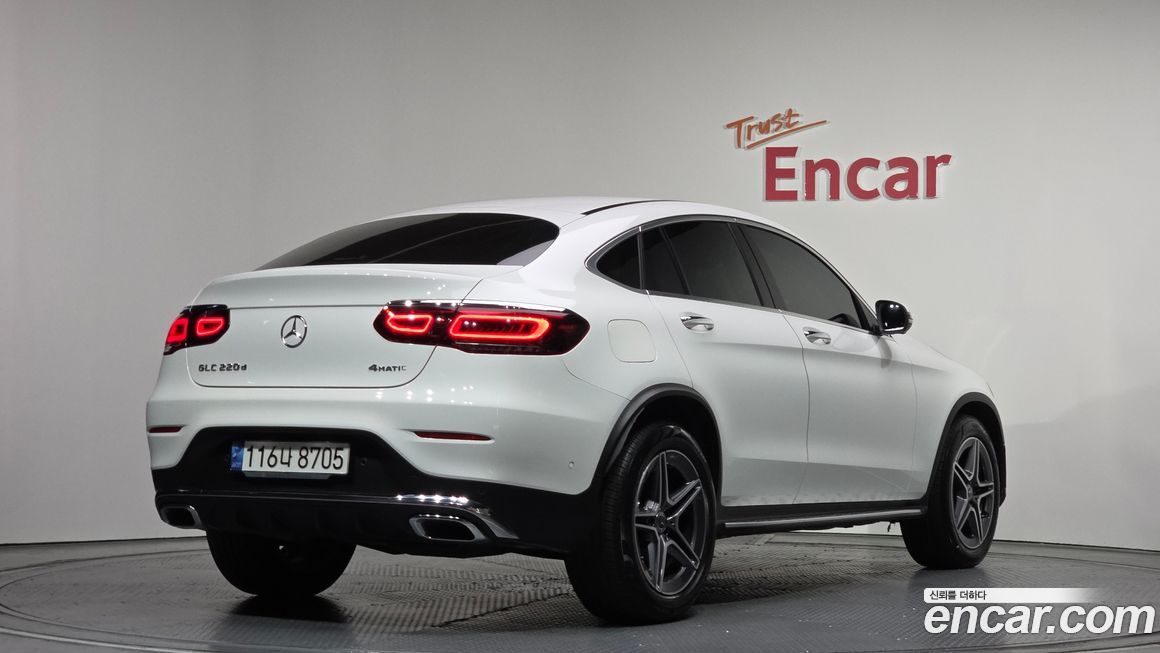 Mercedes-Benz GLC-Class 2022