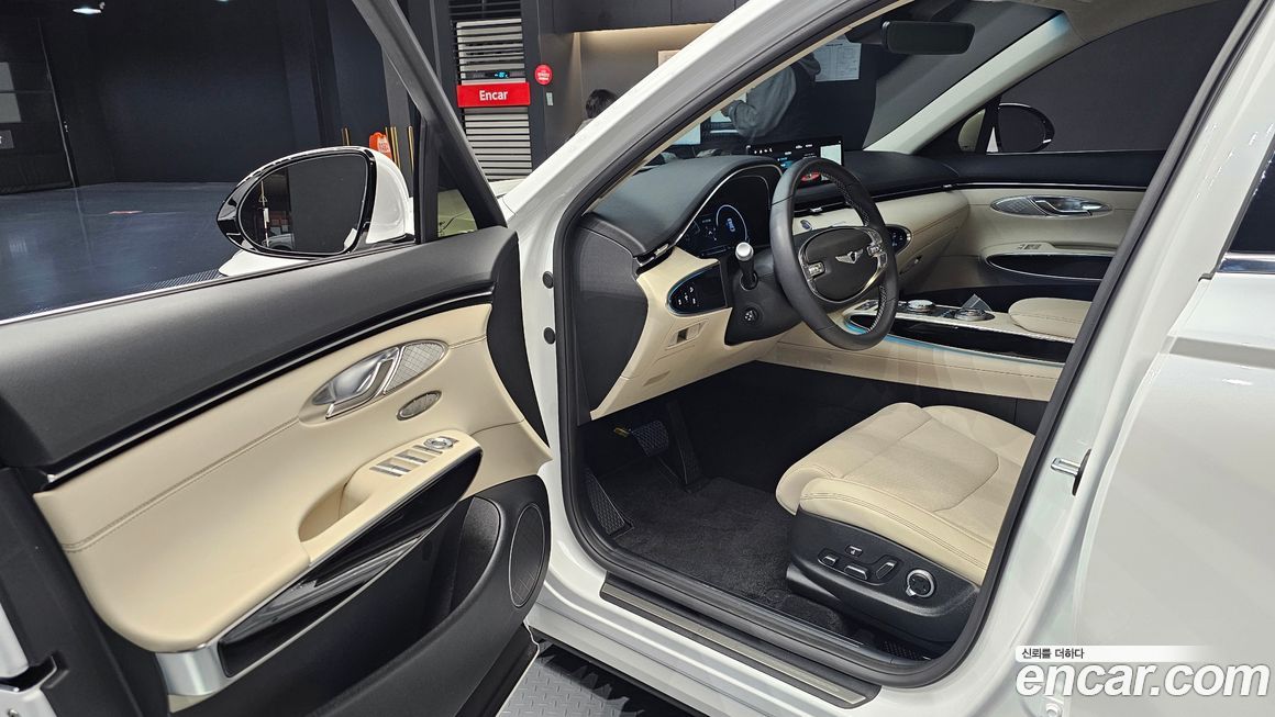Genesis GV70 2024