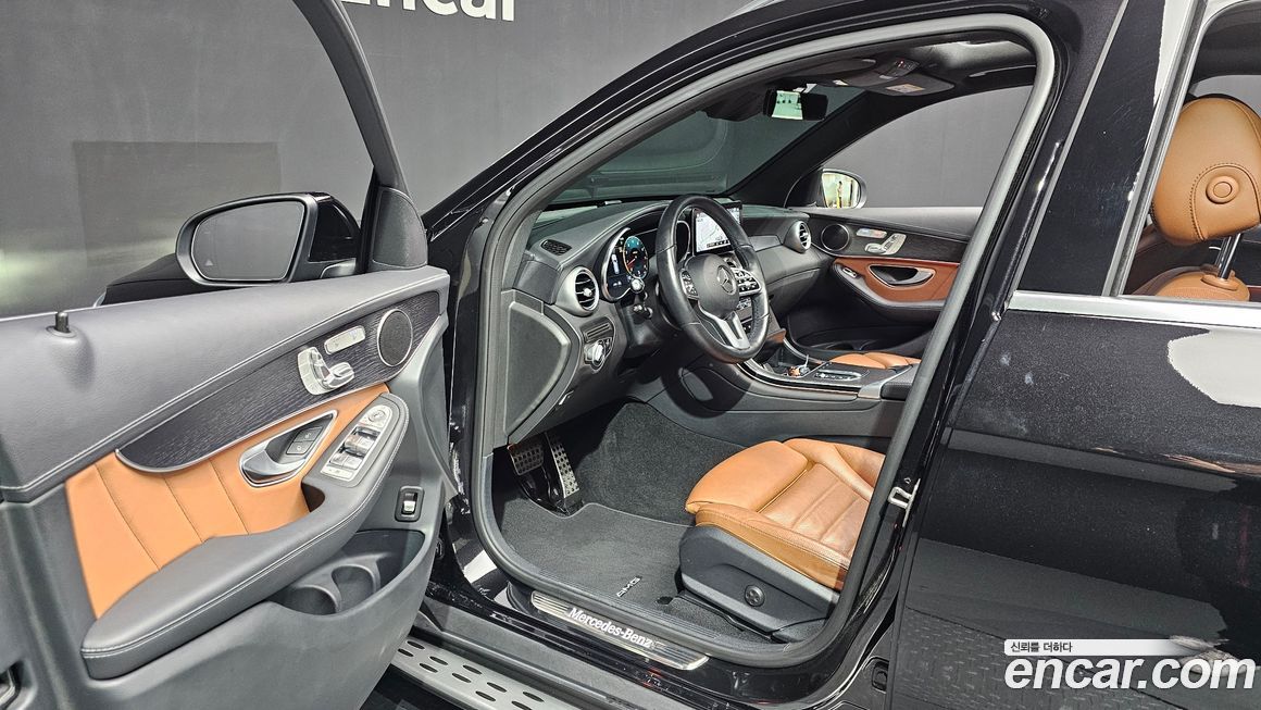 Mercedes-Benz GLC-Class 2022