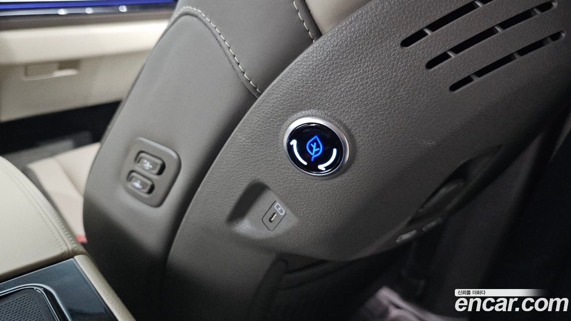 Kia Canival 2024
